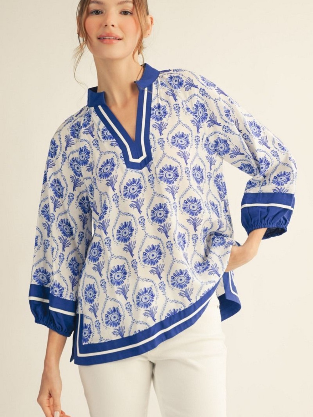Jodifl Blue & White Floral Print Tunic Blouse – Size medium– Coastal‎  NWT B1-2